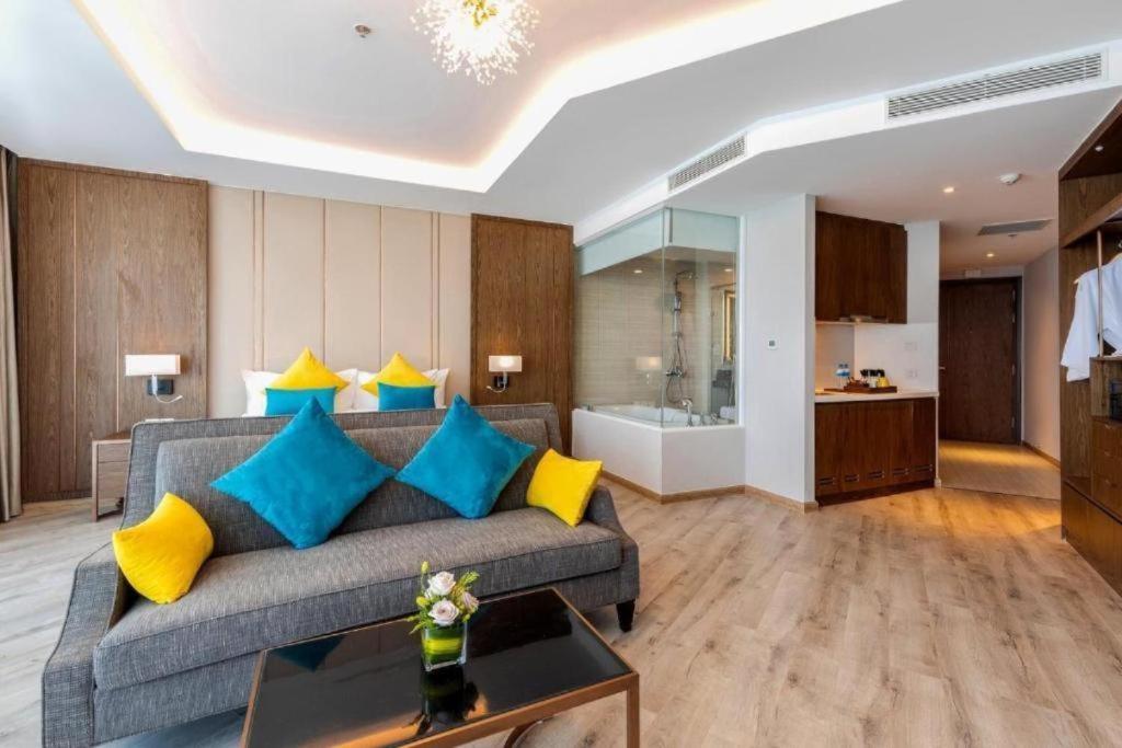 Luxury Seaview Panorama Nha Trang By Luna المظهر الخارجي الصورة
